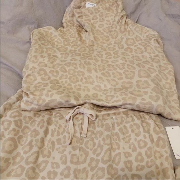 Splendid Supersoft Canyon Leopard Jogger (Set) - Picture 7 of 9